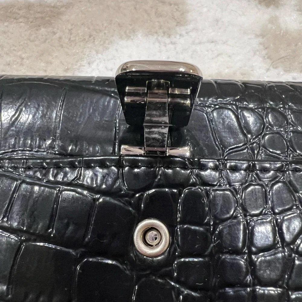 Liz Claiborne Faux Snakeskin Wallet- NWT